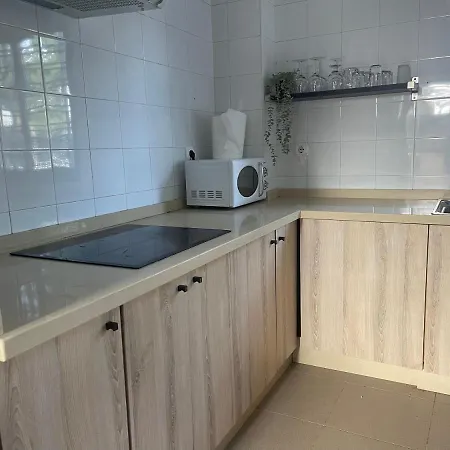 Homestay Galaksi-habitacion Doble Privada En Casa Compartida-uebica2 *