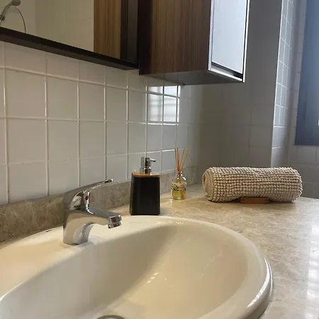 Galaksi-habitacion Doble Privada En Casa Compartida-uebica2 Mairena del Aljarafe